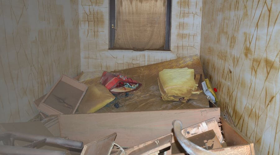 Why choose PaxLumina for water damage restoration in Carson